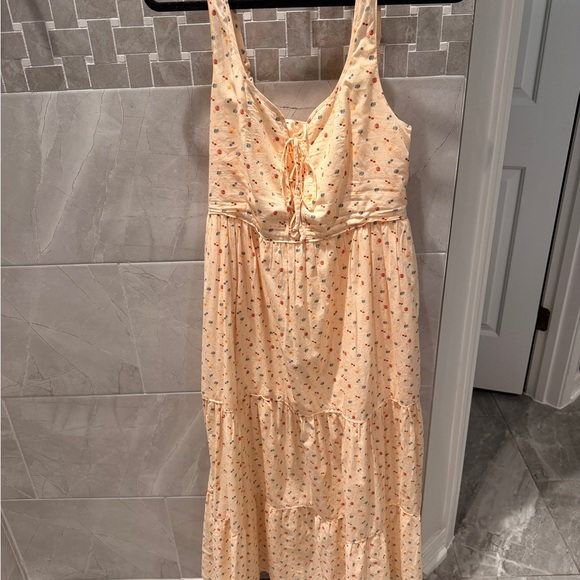 Christy Dawn The Adele Floral Lace Up Dress Carnelian Aster Garden Peach size M - Picture 3 of 9